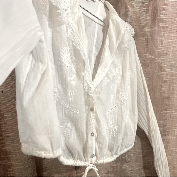 Favorite Daughter St Germain Long Sleeve Blouse - Picture 10 of 16